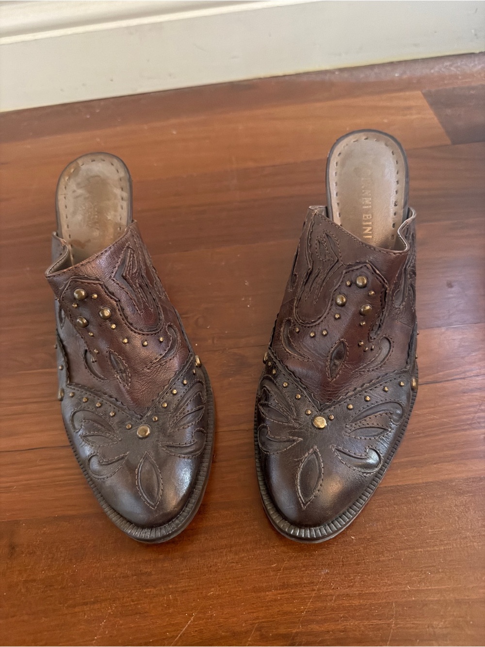 Gianni Bini Brown Leather Studded Women's Western Flair